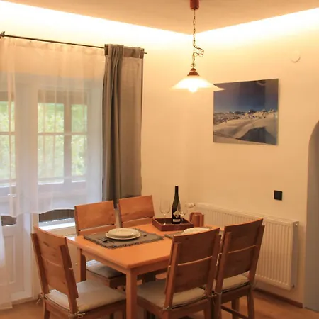 Gamsfeld Apartment Russbach am Pass Gschütt