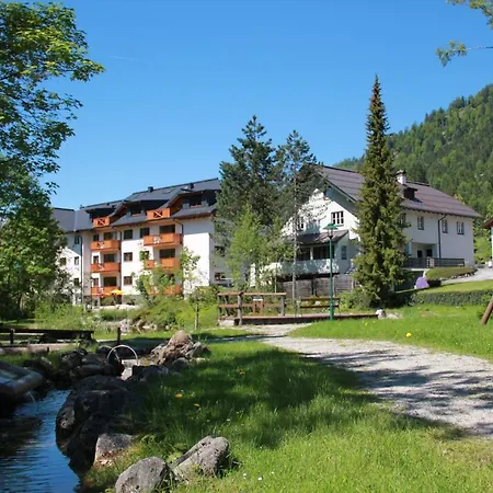 Gamsfeld Daire Russbach am Pass Gschütt
